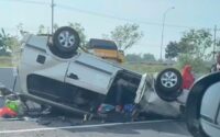 Kecelakaan Mobil Panther Terbalik di Tol Gempol-Surabaya, Diduga Ada Korban Jiwa