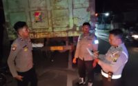 Kecelakaan di Lumajang: Pintu Bak Truk Terbuka Hantam Pemotor, Lengan Pelajar Putus